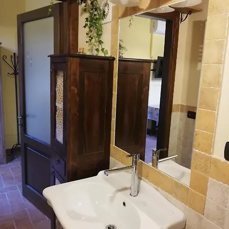 C&c Il Treggio Guest house Foligno