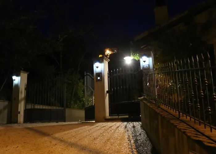 Πανσιόν C&c Il Treggio 3*